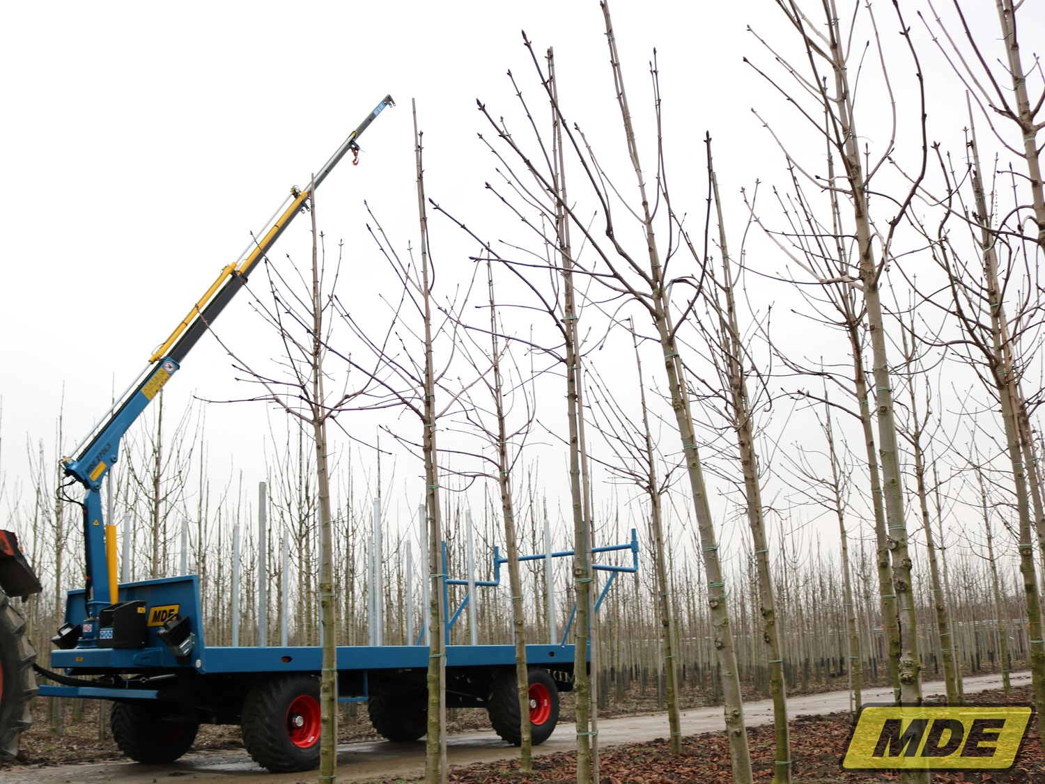mde-machinebouw-bomentransportwagen-kraan-10-