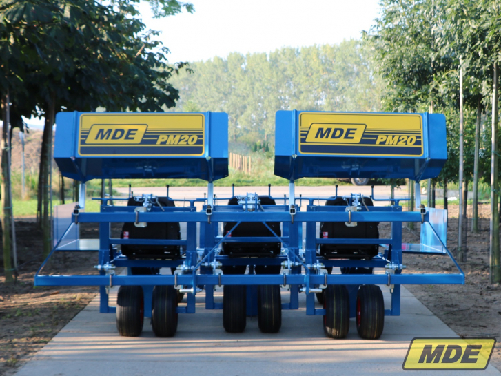 mde-machinebouw-plantmachine-pm20-3-rijig-6-
